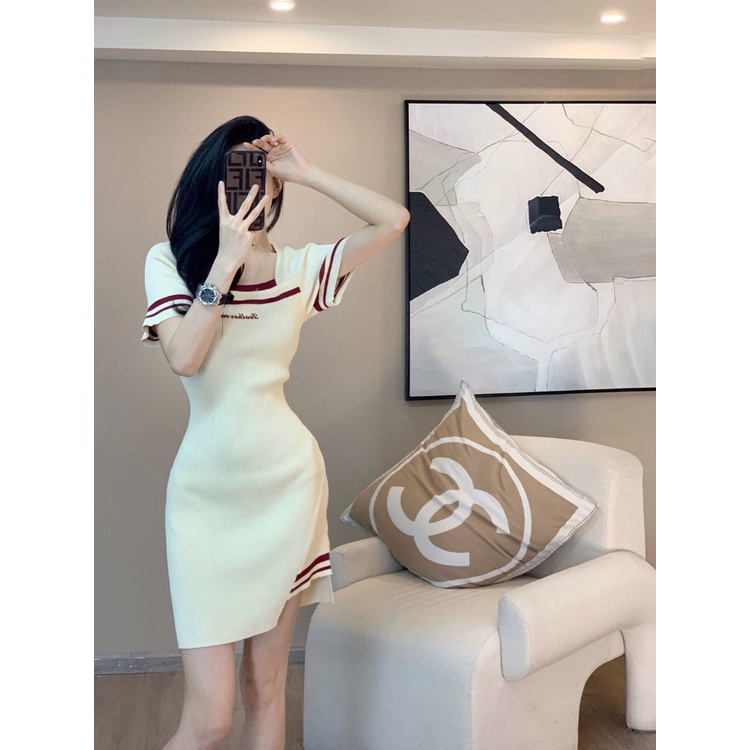 Temperament small fragrance casual skirt children's 2022 summer new waist slim high sense short sleeve knitted dress