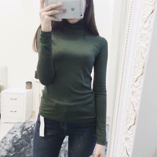 Áo len tăm cổ lọ