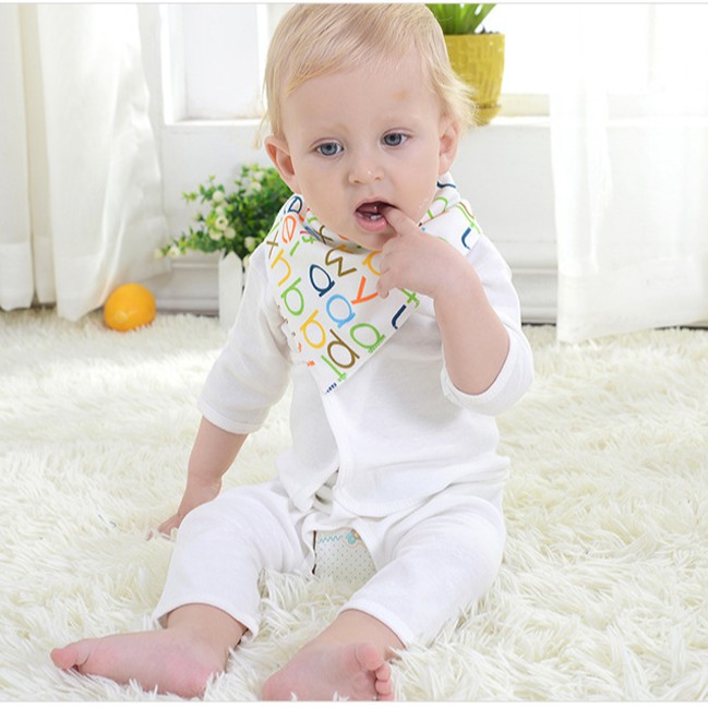 Set 5 Khăn Yếm Tam Giác 100%cotton có cúc bấm cho bé