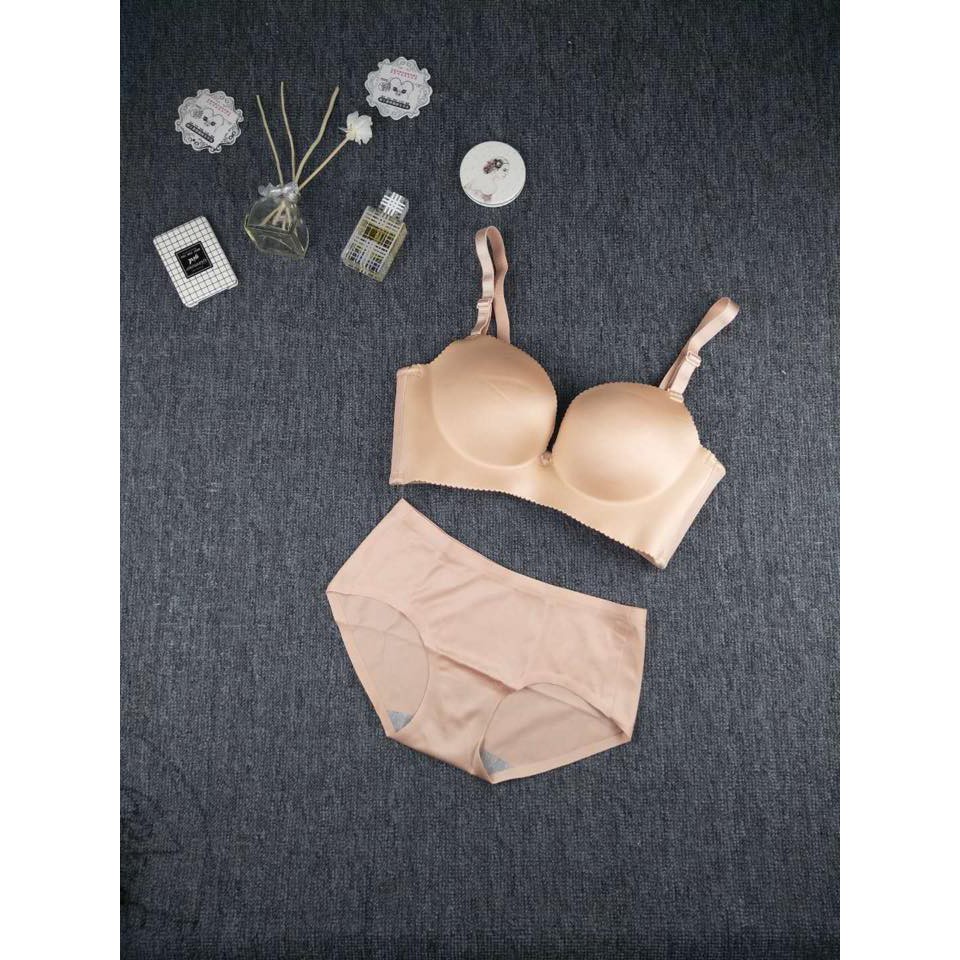 Áo Ngực Thái Lan