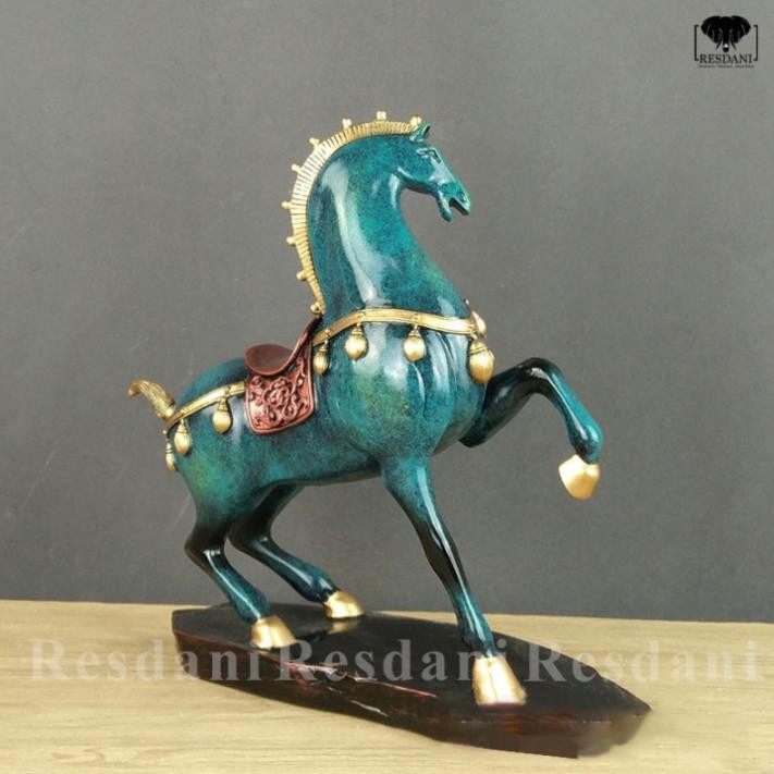 Decor Để Bàn Tuấn Mã Thiên Lý Hudo