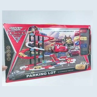 Đồ chơi đường đua siêu tốc Lightning Mcqueen