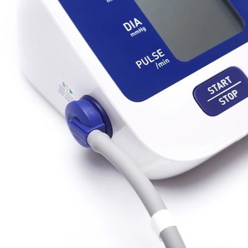 Máy đo huyết áp bắp tay Omron HEM - 8712 Bảo hành 5 năm