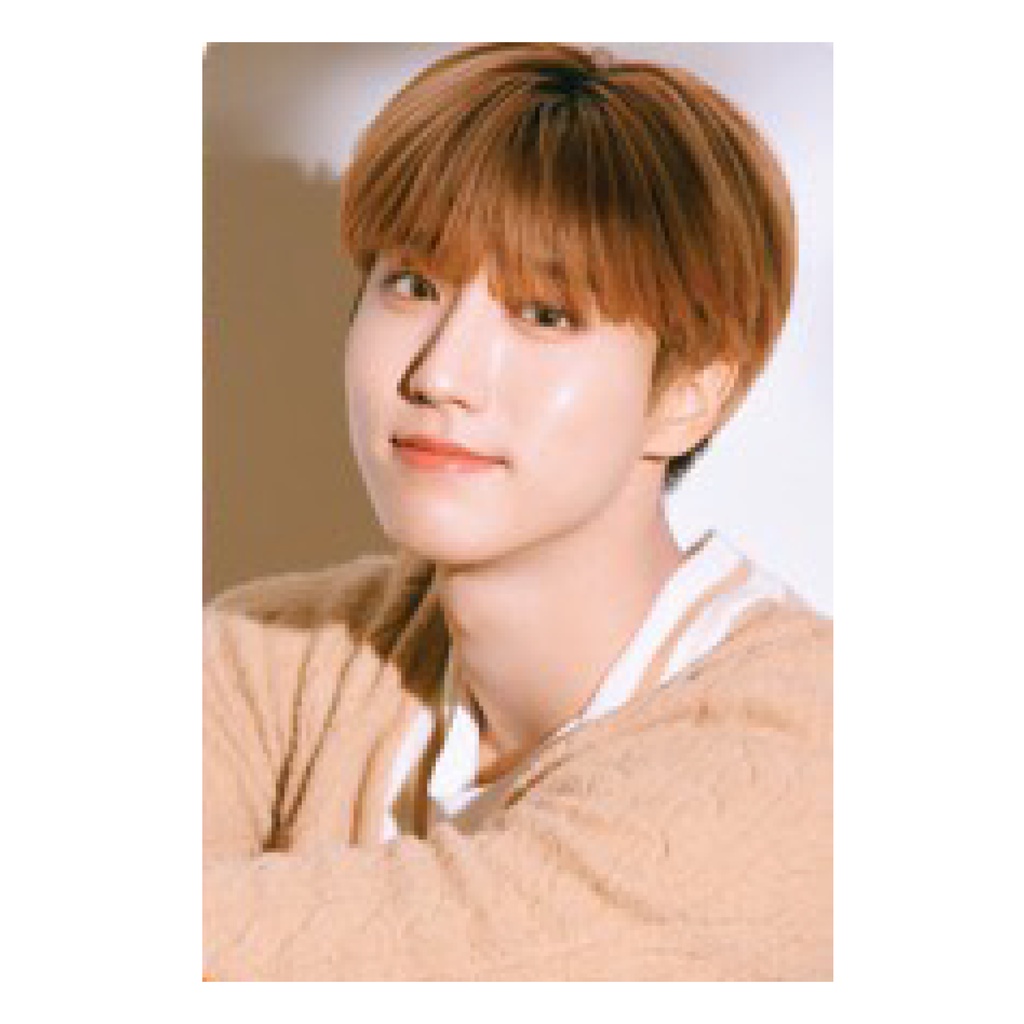 Quà tặng card NACIFIC orange Straykid 1 card