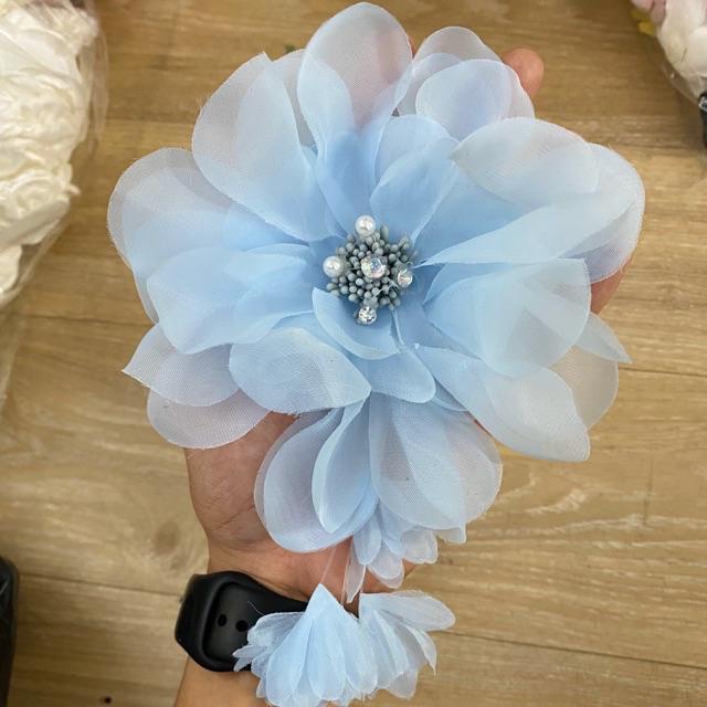 Hoa Cài Áo Cỡ Lớn Cao Cấp Có Ghim Cài Sẵn