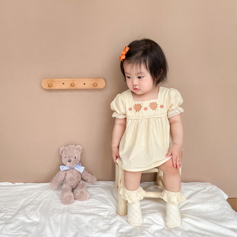 Đầm Công Chúa Ngắn Tay Thêu Hoa Cho Bé Gái