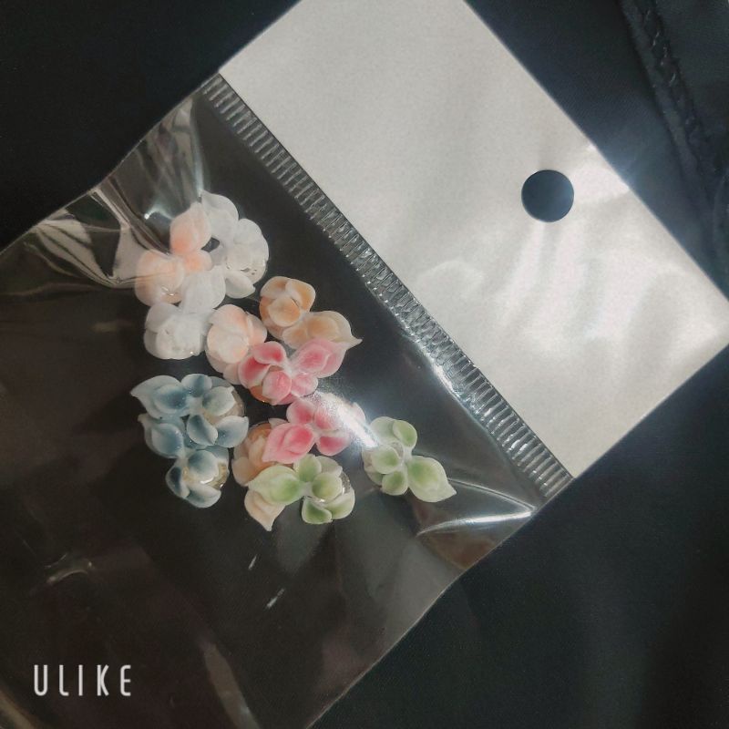 Hoa bột nail /hoa tay nhụy đá khối