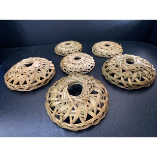 mẹc tre ghế rỗ nhắc nồi tre trang trí