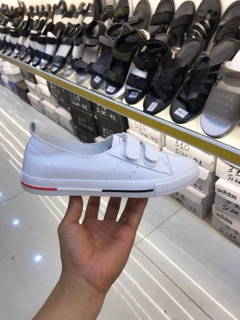 Slip on trắng tinh 2 đai cá tính