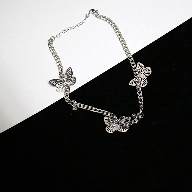 Vòng cổ choker hình bướm phong cách cá tính