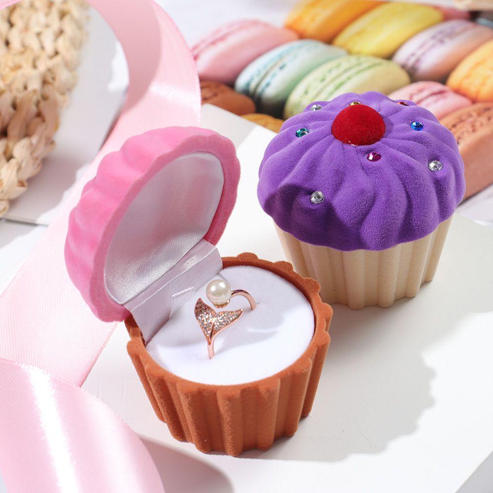 Hộp Đựng Nhẫn Cưới Thiết Kế Sang Trọng Cao Cấp