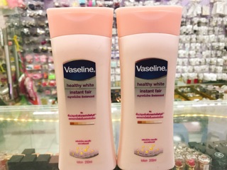 SỮA DƯỠNG THỂ TRẮNG DA VASELINE