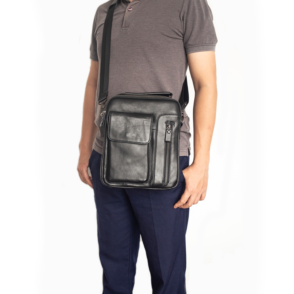 Túi nam đeo chéo Bụi leather - DC103, màu đen, nhiều ngăn đựng vừa sách vở, các giầy tờ dụng cụ cá nhân -BH 12 tháng