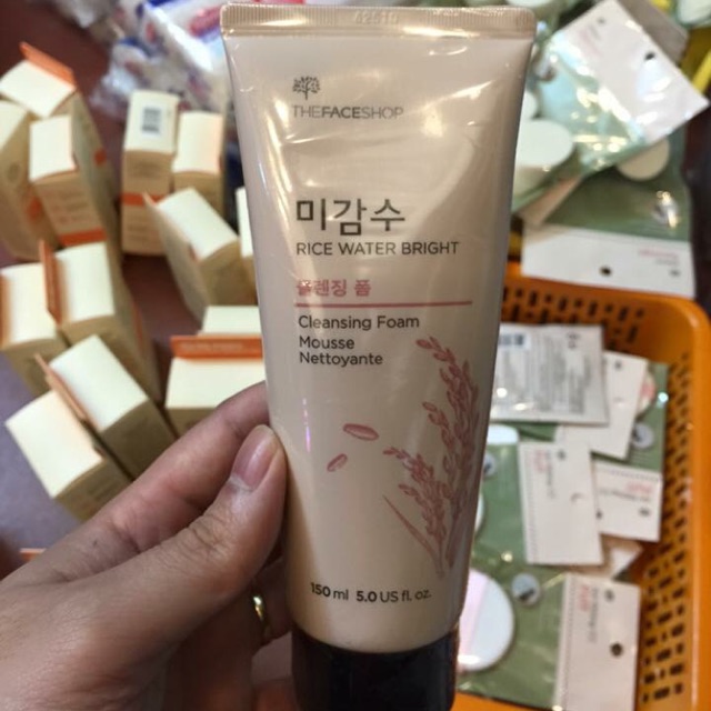 Sữa rửa mặt Gạo hồng