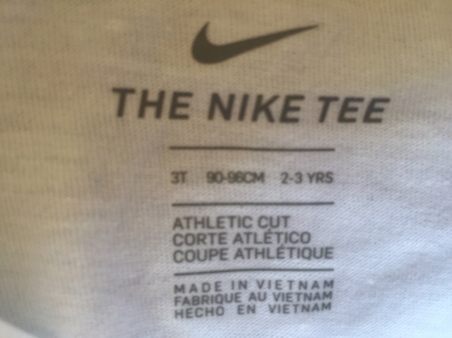 Áo thun bé trai Nike