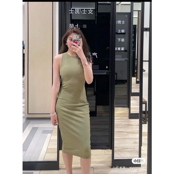 Váy tăm ba lỗ xẻ tà TC12