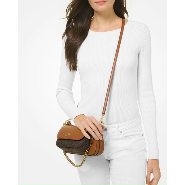 Túi MICHAEL KORS 4 trong 1 tuyệt vời giá hời