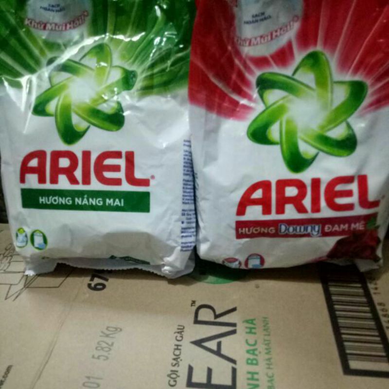 Bột giặt ariel hương nắng mãi túi 620g