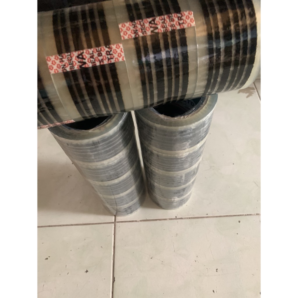 Băng keo trong logo 6cm-200gram giá chỉ có 13500đ/ cuộn