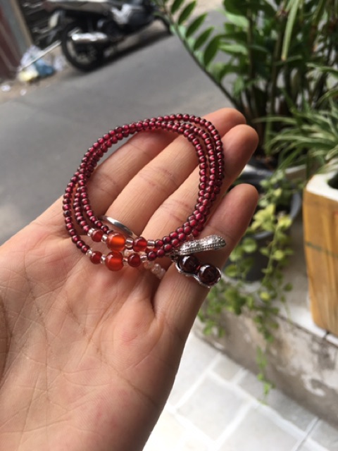 Vòng tay garnet cuốn 3 tự nhiên