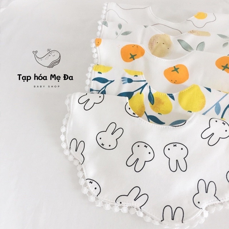 Yếm xoay 360 độ cổ tròn viền ren phong cách Hàn Quốc xinh xắn cho bé