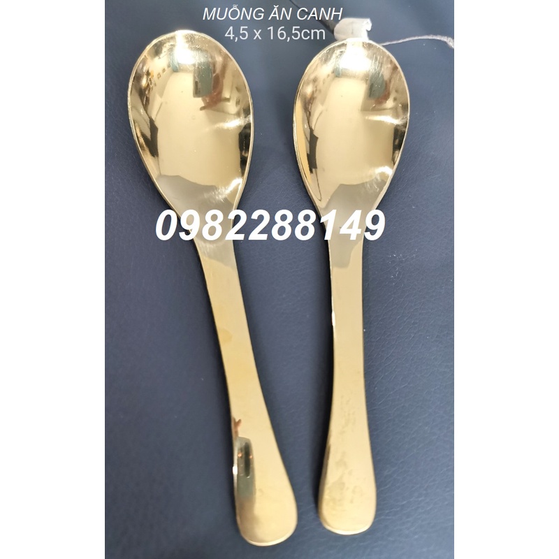 BỘ 2 MUỖNG HOẶC 2 NĨA HOẶC 1 MUỖNG 1 NĨA INOX MẠ VÀNG SANG TRỌNG.