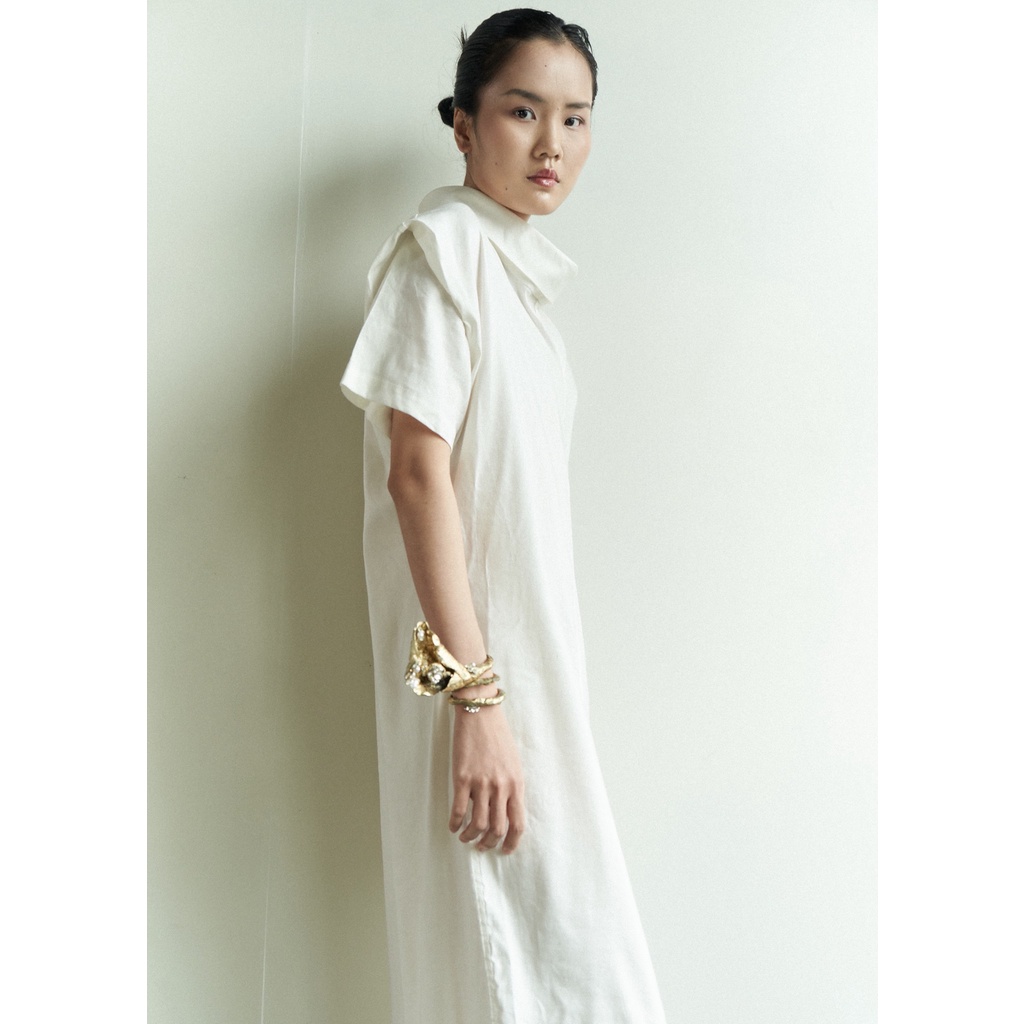 ĐẦM CỔ LỌ LAURIEL