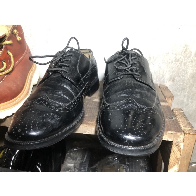 Giày công sở wingtips
