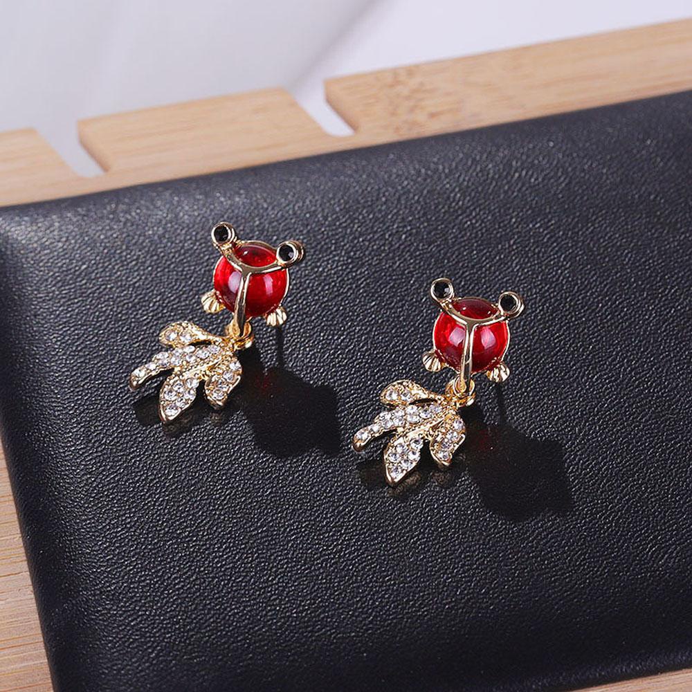 QQMALL Bông Tai Hình Cá Vàng Đỏ Dễ Thương Cho Nữ