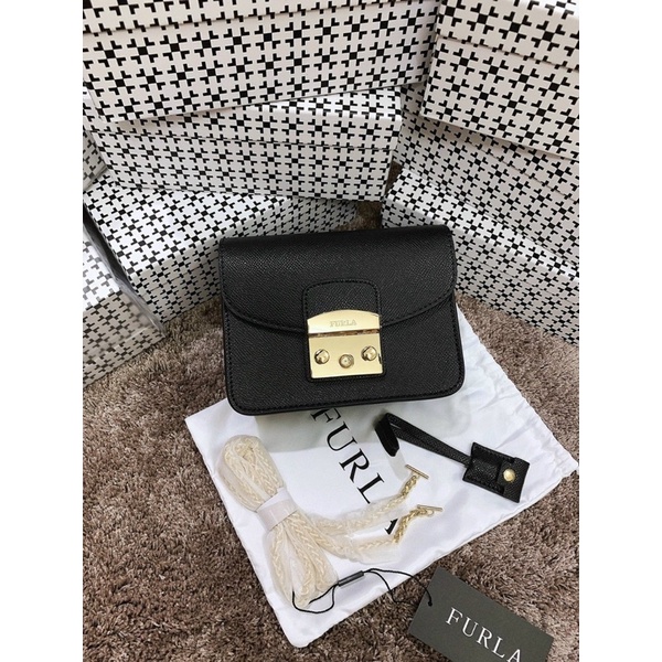 Túi đeo nữ khoá bóp 2 màu đen / kaki full box [ free ship ]