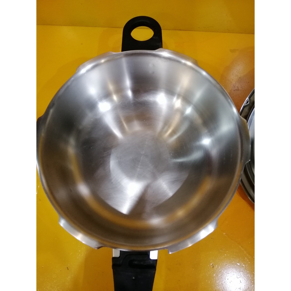 Nồi áp suất nội địa Nhật 3L (mã 40), dùng được bếp từ