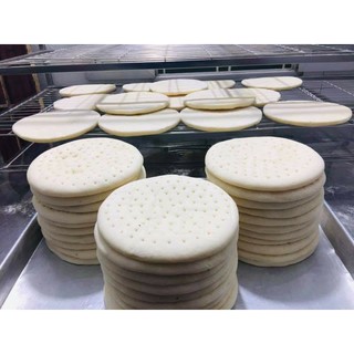 Đế Piza size 23 cm (  kèm lá thơm , giao hàng sau 1 đến 2h )