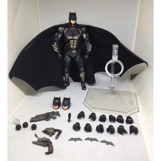 Mô hình Batman Mafex trung quốc