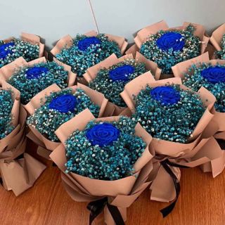♥ Bó hoa tình yêu bất diệt-Bó hoa baby xanh mix hoa hồng xanh( hoa hồng có thể là hoa sáp- hoa giấy)
