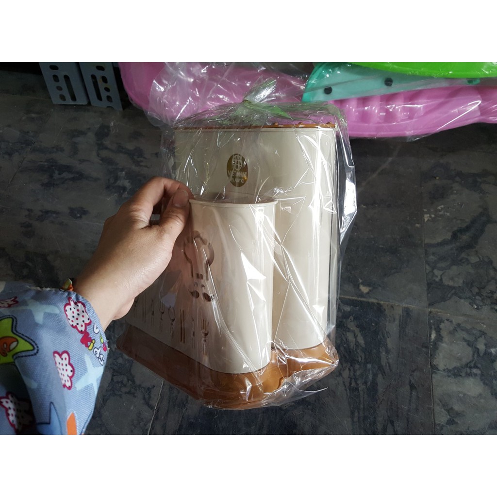 Ống đựng đũa thìa nhựa Việt Nhật Hộp đũa để bàn 2776