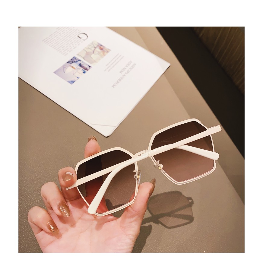 Mắt kính nữ thời trang Hàn Quốc 2021, Kính râm nữ cao cấp đi biển gọng kim loại_MS40 | BigBuy360 - bigbuy360.vn