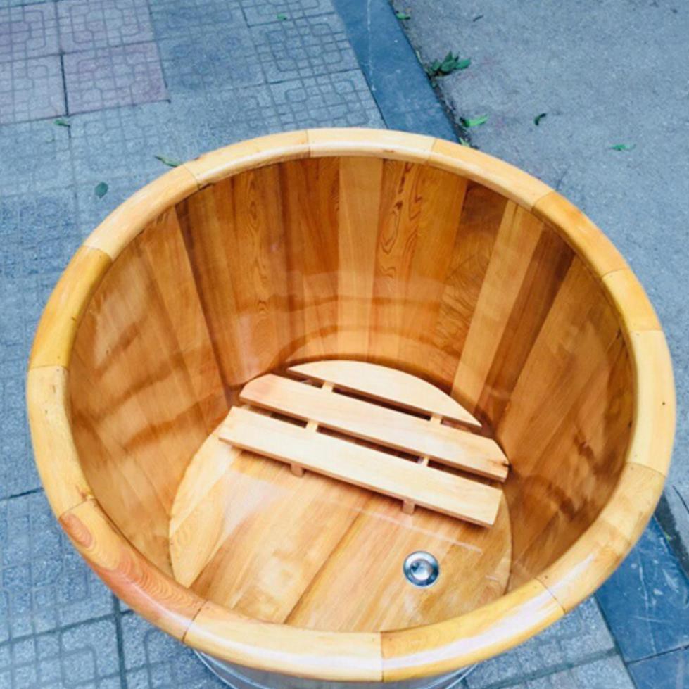 Bồn tắm tròn có bo tròn miệng làm bằng gỗ Pơmu cao cấp
