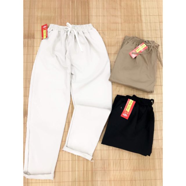 Quần baggy kaki (Loại 1) ống suông xoắn gấu + Tặng 1 đôi tất nữ màu ngẫu nhiên | BigBuy360 - bigbuy360.vn