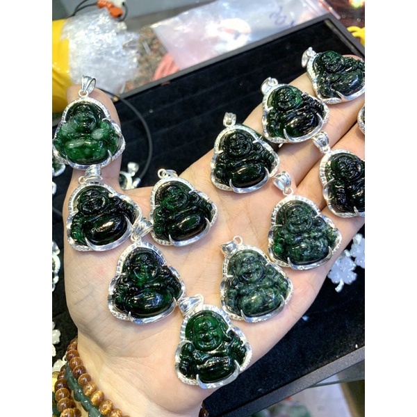 Mặt dây chuyền Phật Di Lặc Ngọc Sơn thủy kích thước 2,4cm đã bọc bạc