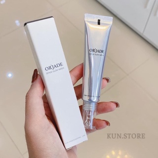 Tinh chất pha kem nền căng bóng da Orjade