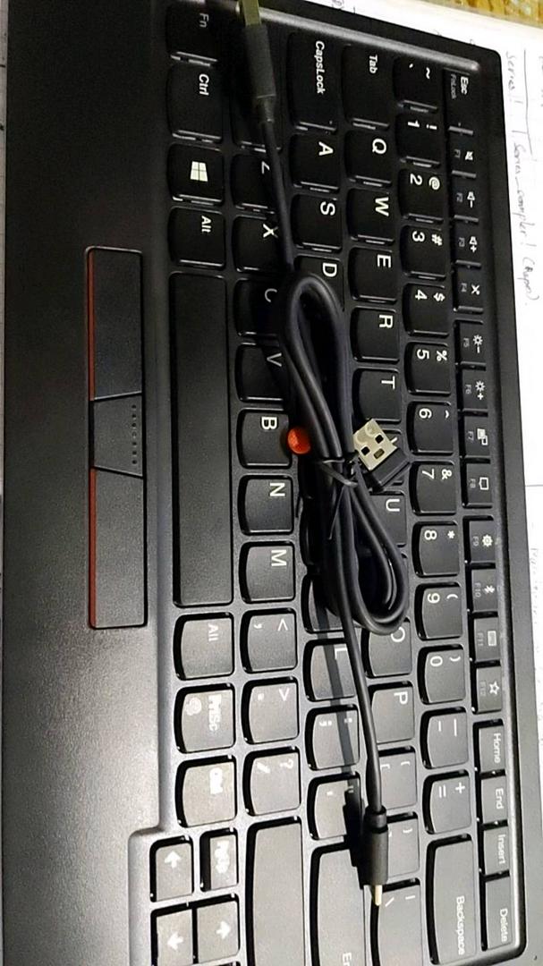 Bàn phím ThinkPad TrackPoint Keyboard II mới 100% nguyên seal | Shopee Việt  Nam