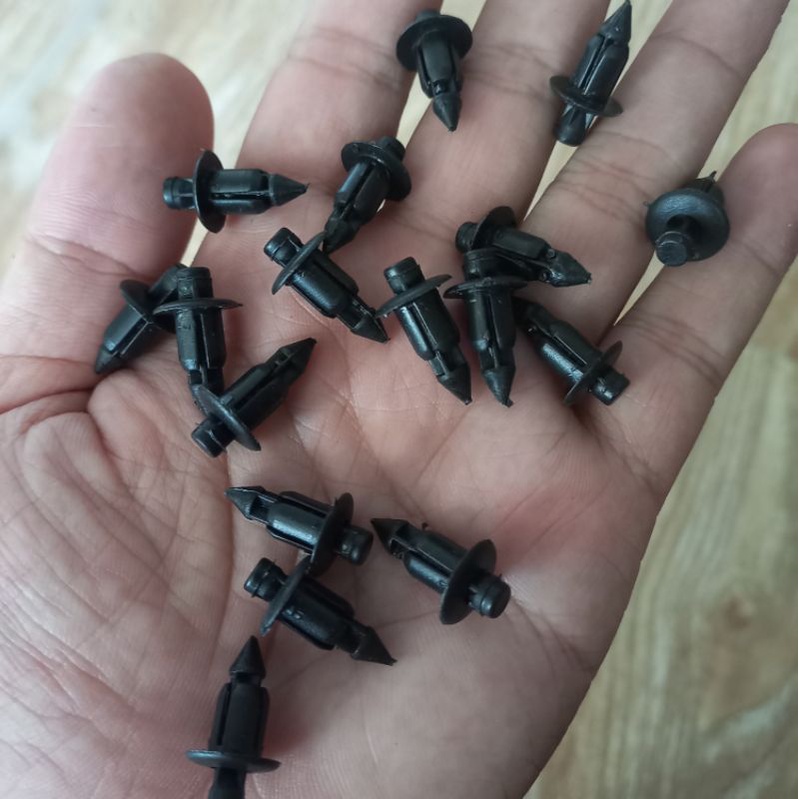 Bộ 100 cái chốt bấm dàn áo loại 6mm cho xe máy