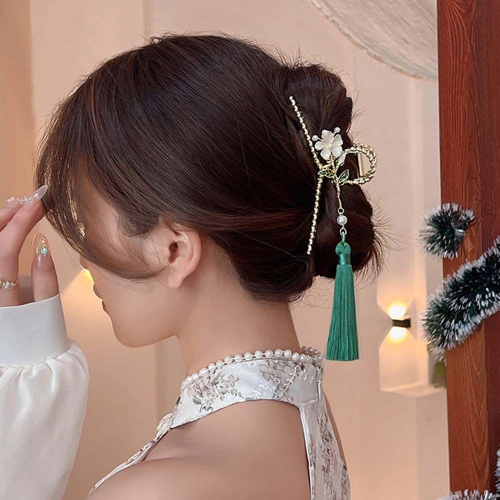 Kẹp Tóc Dạng Móng Vuốt Phối Tua Rua Hình Hoa Phong Cách Hanfu