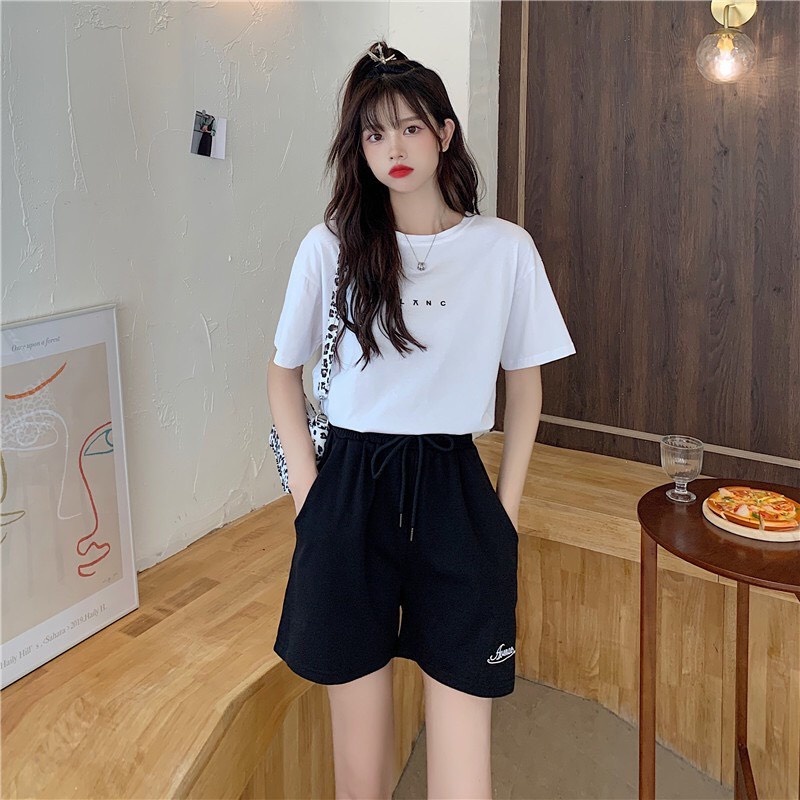 Quần short đùi nữ, quần đùi mặc nhà nữ thêu chữ unisex DUNO-  QN05