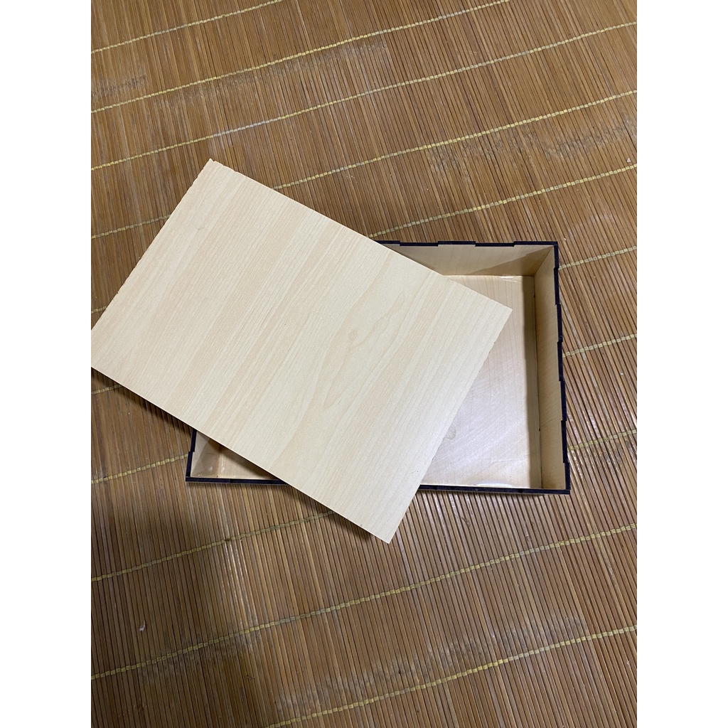 Hộp gỗ kích thước 18x15x8 cm đựng quà tặng, vật phẩm, giày dép, khắc logo/hình ảnh/ thương hiệu theo yêu cầu