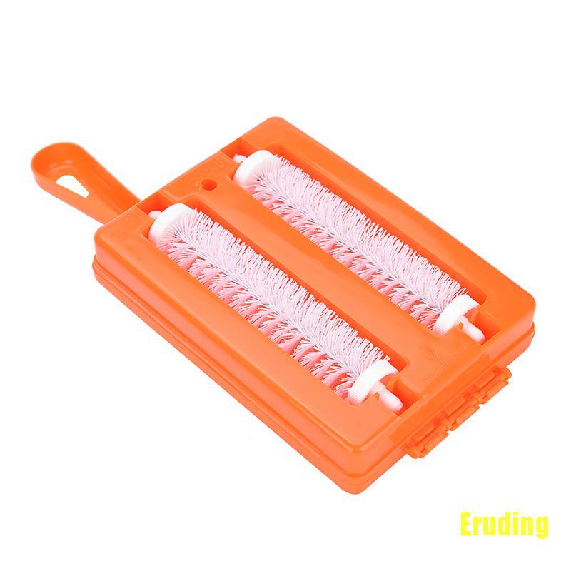 Cọ dọn rác thảm sàn di động chuyên dụng