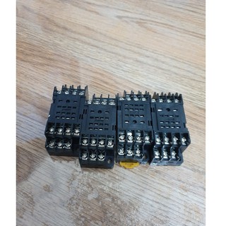 Đế rơ le 14 chân PYF14A