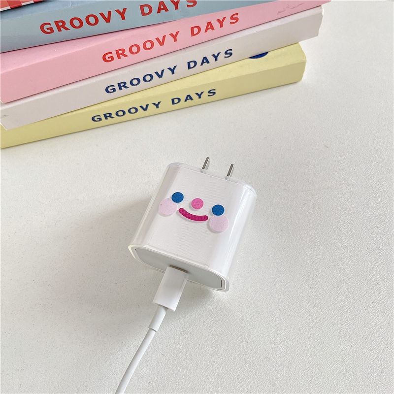 Vỏ trong suốt bảo vệ đầu sạc nhanh 18w / 20w cho Iphone 11Pro 12