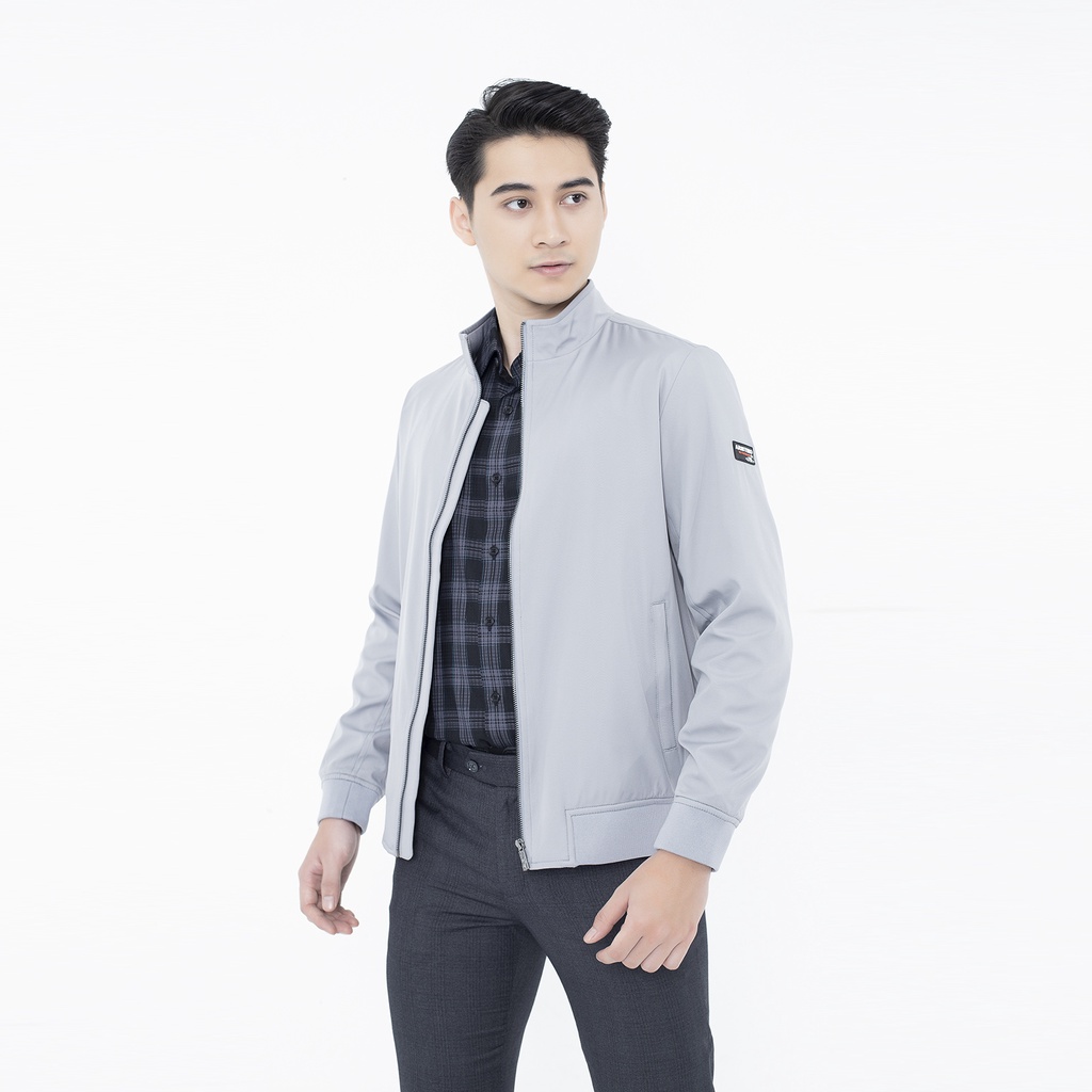 Áo khoác gió nam 2 lớp  Aristino  cổ trụ bo gấu cao cấp AJK017W1( 2 màu)