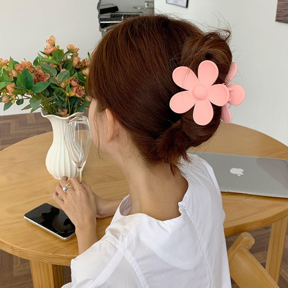 Kẹp Tóc Hình Cá Mập Đính Hoa Xinh Xắn Cho Nữ
